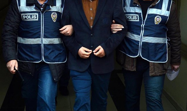 AK Partili Belediye Başkanına FETÖ Şoku! Firari Damadı Tutuklandı