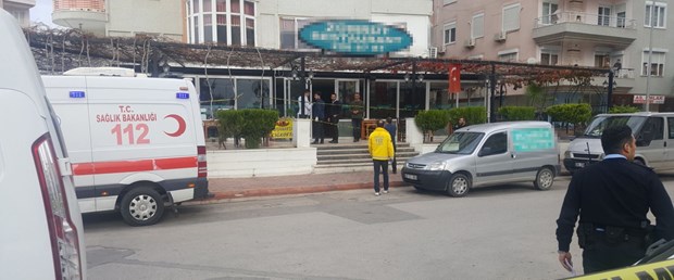 Antalya’da Dehşet Anlar! Çıkartıldığı İş Yerini Pompalı Tüfekle Bastı: 4 Ölü