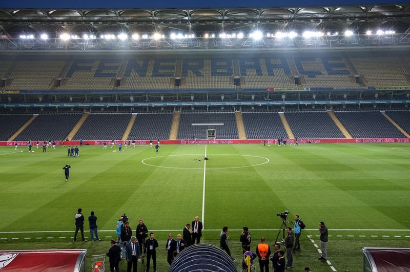 Beklenen Gün Geldi, Beşiktaş 57. Dakikadan Başlayacak Olan Derbiye Çıkmadı! İşte Beşiktaş'ı Bekleyen Cezalar