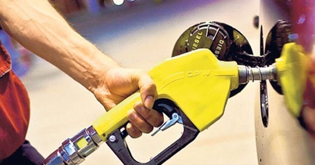Benzin Fiyatlarında Yeni Gelişme! Hafta Başı Yeni Zam Geliyor