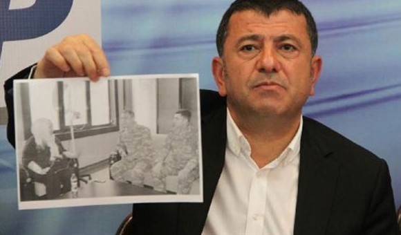 CHP’li Veli Ağbaba, Genelkurmay Başkanı Hulusi Akar’a Tepki Gösterdi! “Utan Hulusi Akar Utan”