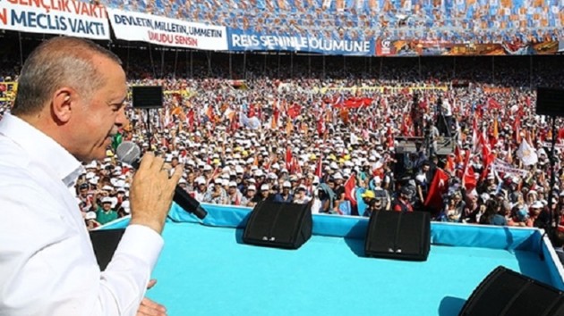 Cumhurbaşkanı Erdoğan’dan Flaş Çıkış: İstihbarattan Bilgi Aldım, İnce’nin Diyarbakır Mitingindekilerin Hepsi HDP’liymiş!