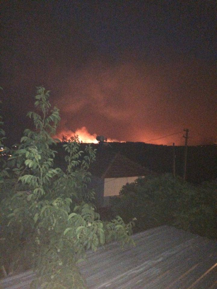 İzmir’de Hala Süren Yangında Flaş Gelişime! Yangını Balıkçıların Attığı Torpil Mi Çıkardı?