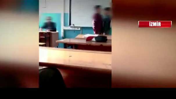 İzmir’de Skandal Görüntüler! Öğretmen Sınıfta 2 Öğrenciyi Kavga Ettirdi