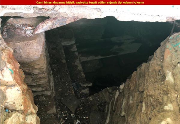 Son Dakika! Caminin Altında PKK Mağarası Çıktı, Askerler Gözlerine İnanamadı