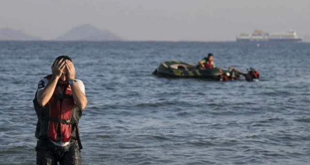 Son Dakika! Edirne'de Tekne Alabora Oldu, Çok Sayıda Ölü Var