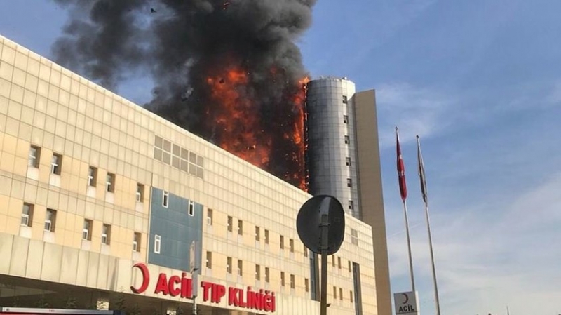 Son Dakika! Gaziosmanpaşa’da Hastanede Yangın Çıktı! Ölü Ve Yaralı Var Mı?