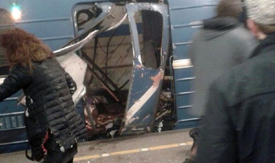 Rusya'da 2 Metro İstasyonunda Şiddetli Patlama! 10 Ölü ve Yaralılar Var!