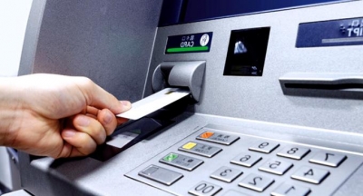  ATM’den Para Çekeceklerin Dikkatine! 100 Lira Çekimine 2 Lira 30 Kuruş Sınırı Getirildi