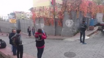 Beyoğlu’nda Lise Öğrencisi Camdan Atlayarak İntihar Etti