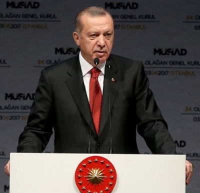 Hafta Sonu Tatili Kalkıyor! Cumhurbaşkanı Erdoğan 7 Günlük Çalışma Yasasını Onayladı