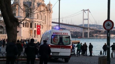 İstanbul’da Feci Olay! Köprüden Atlayarak İntihar Eden Genç Bacakları Kopmuş Halde Denizden Çıkartıldı