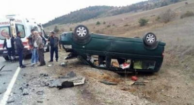 Karabük’te 3 Araç Birbirine Girdi! 1 Kişi Öldü, 5 Kişi Yaralandı