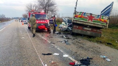 Osmaniye’de Korkunç Kaza! Kamyonetle Otomobil Çarpıştı: 3 Ölü, 4 Yaralı