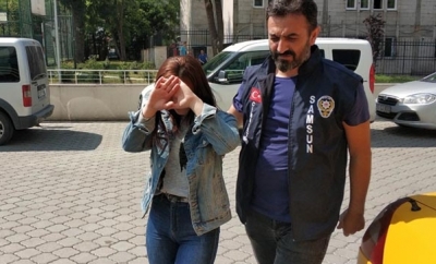 Samsun'da Genç Kız Bakışma Yüzünden Başka Bir Genç Kızı Bıçakla Ağır Yaraladı