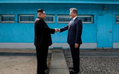 Tarihi Barışma! Düşman Kardeşler 70 Yıl Sonra Barıştı, Kore Yarımadası’nda Nükleer Silahlar Temizlenecek